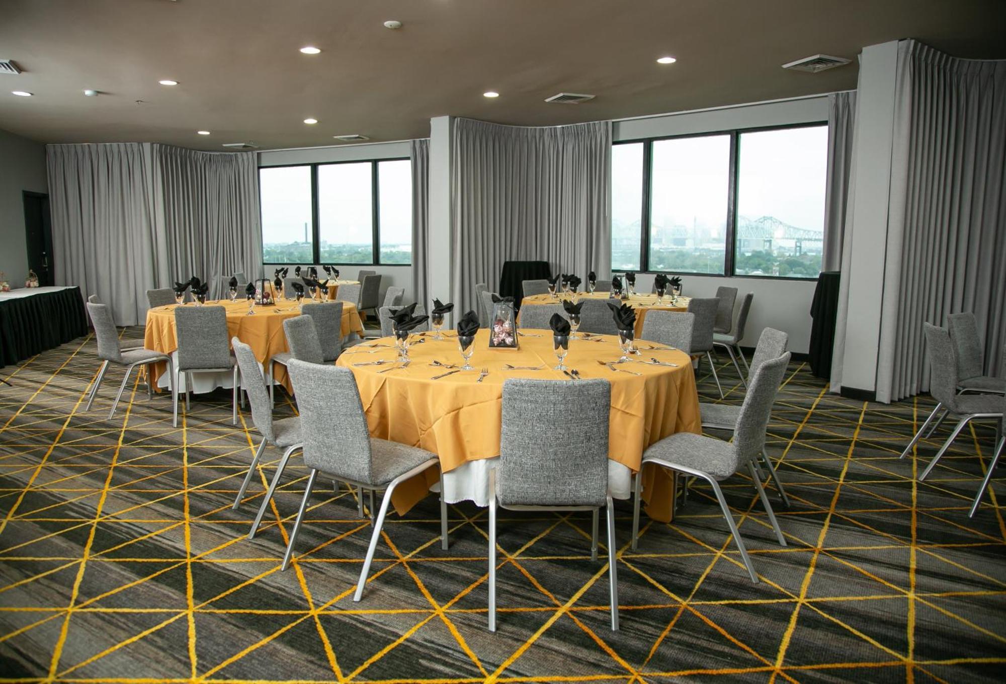 Holiday Inn New Orleans West Bank Tower By Ihg Gretna Εξωτερικό φωτογραφία